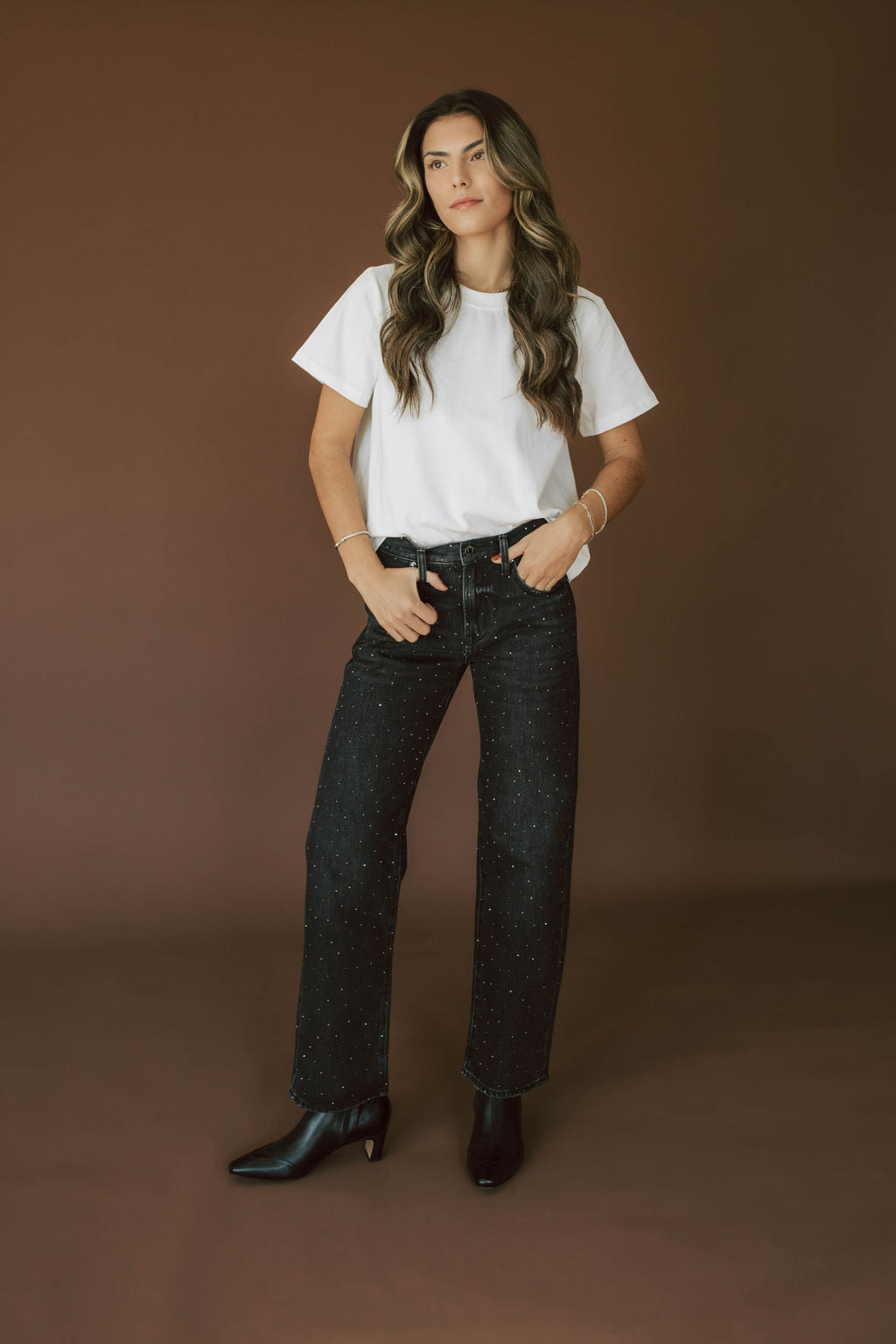 Lexi Mid Rise Bowed Straight Jean