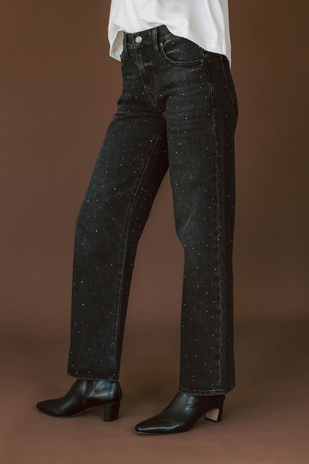 Lexi Mid Rise Bowed Straight Jean