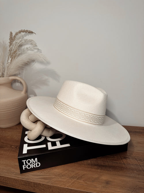 western coastal cowgirl hat. nashville beige cowgirl hat. statement spring summer hat. adjustable panama hat.
