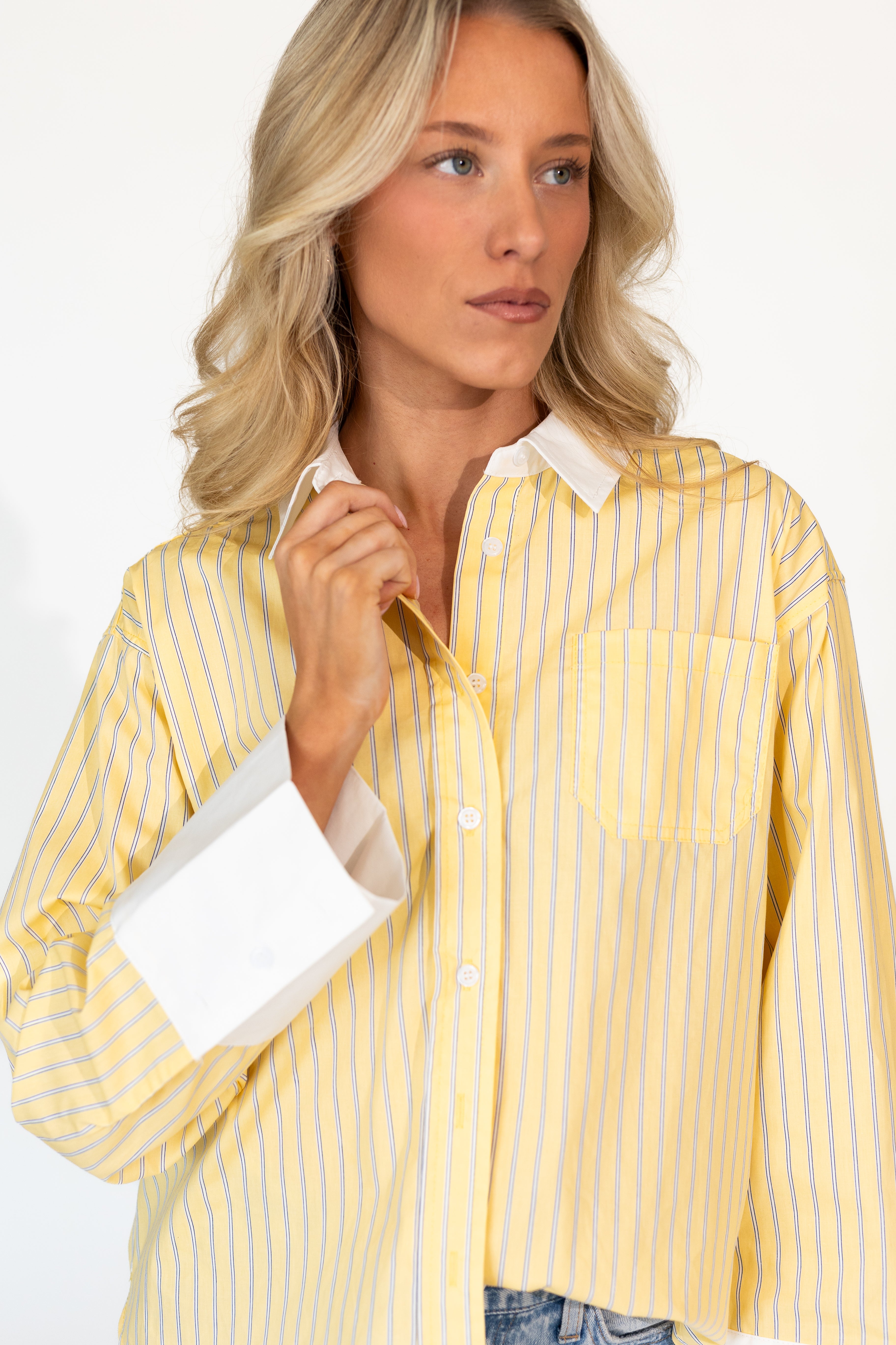 Buttercup Button Down