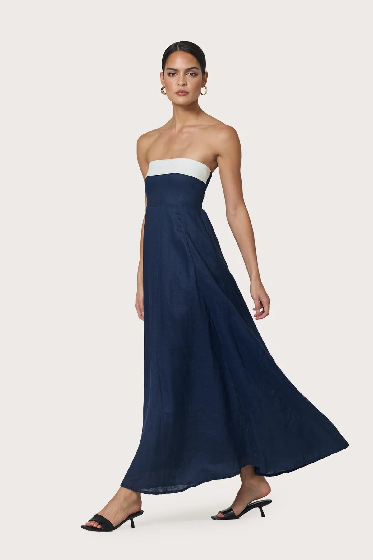Alora Linen Navy Dress