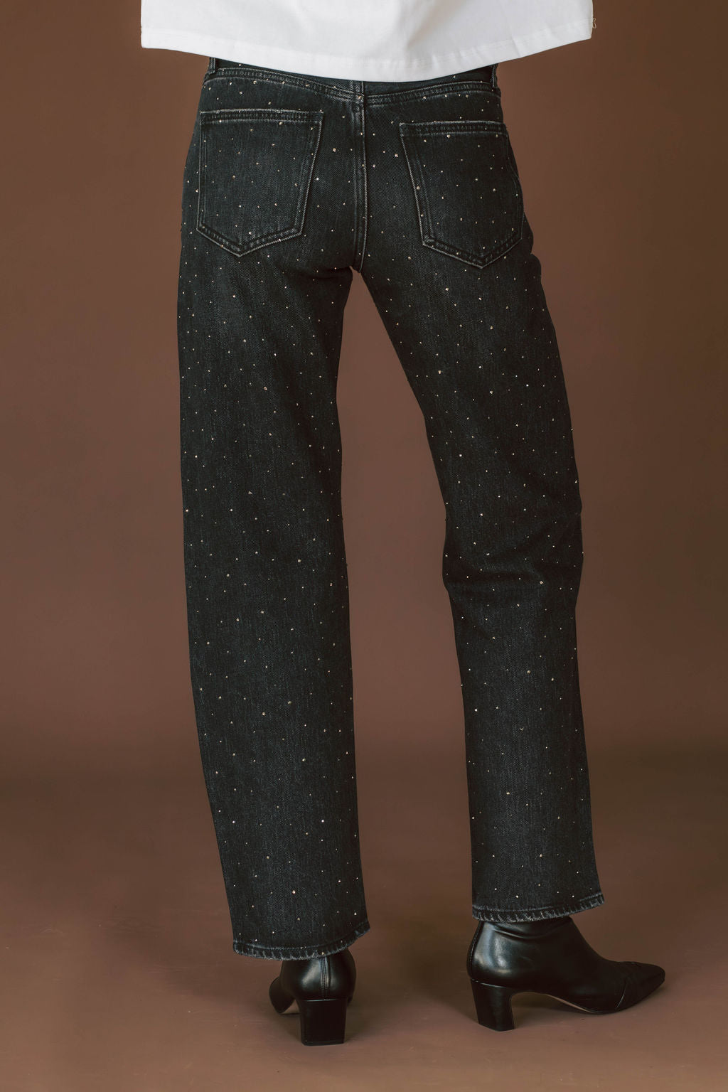 Lexi Mid Rise Bowed Straight Jean