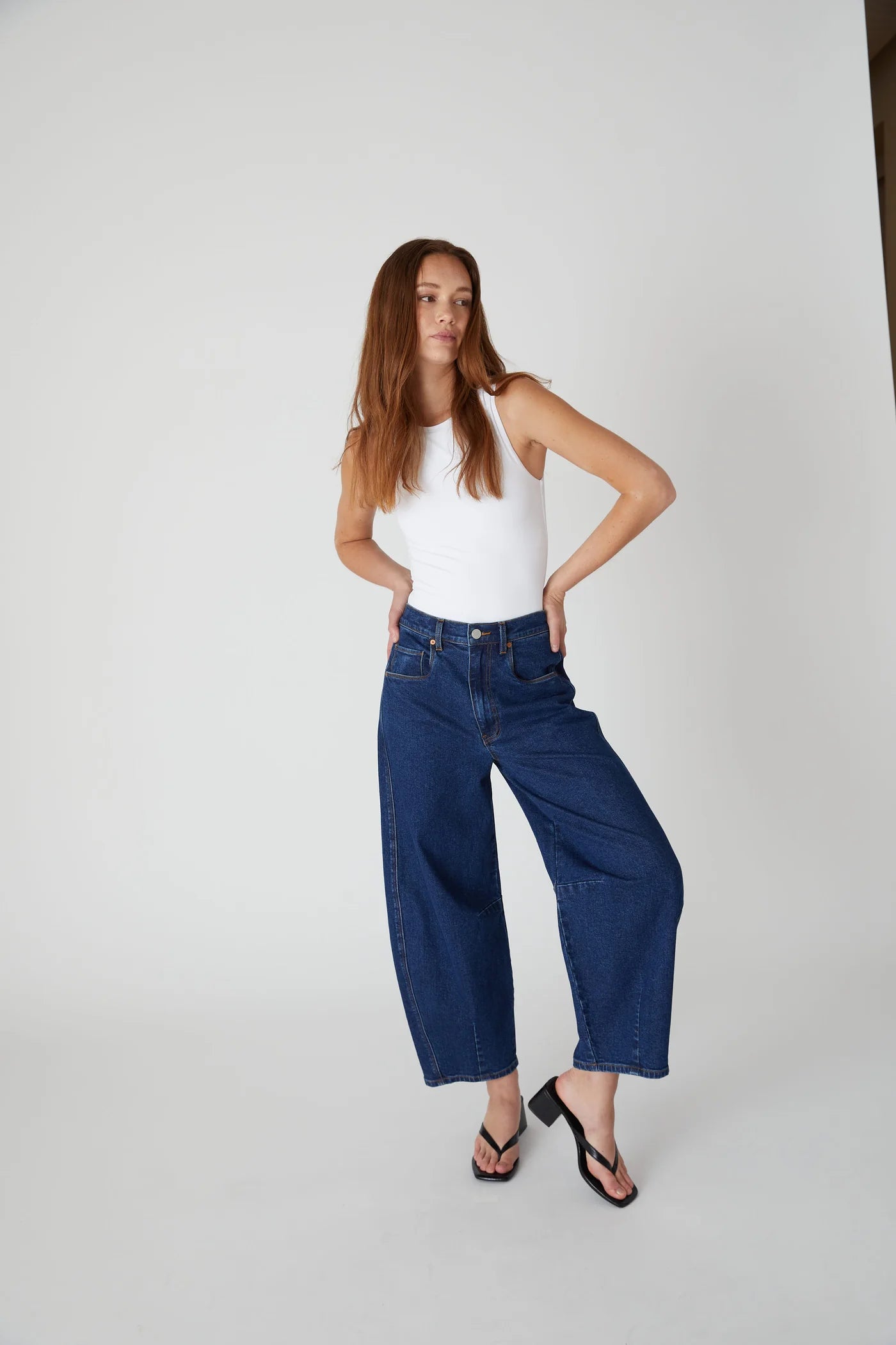 Avery Barrel Jean