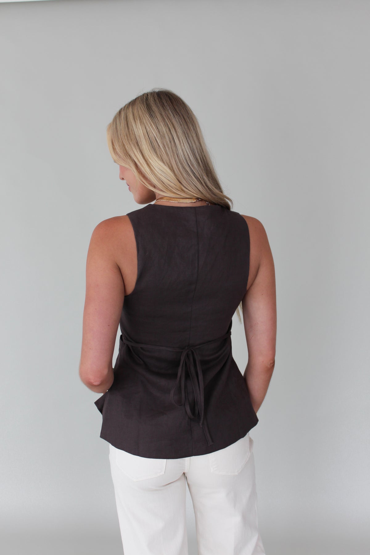 Frankie Linen Vest Top- Espresso