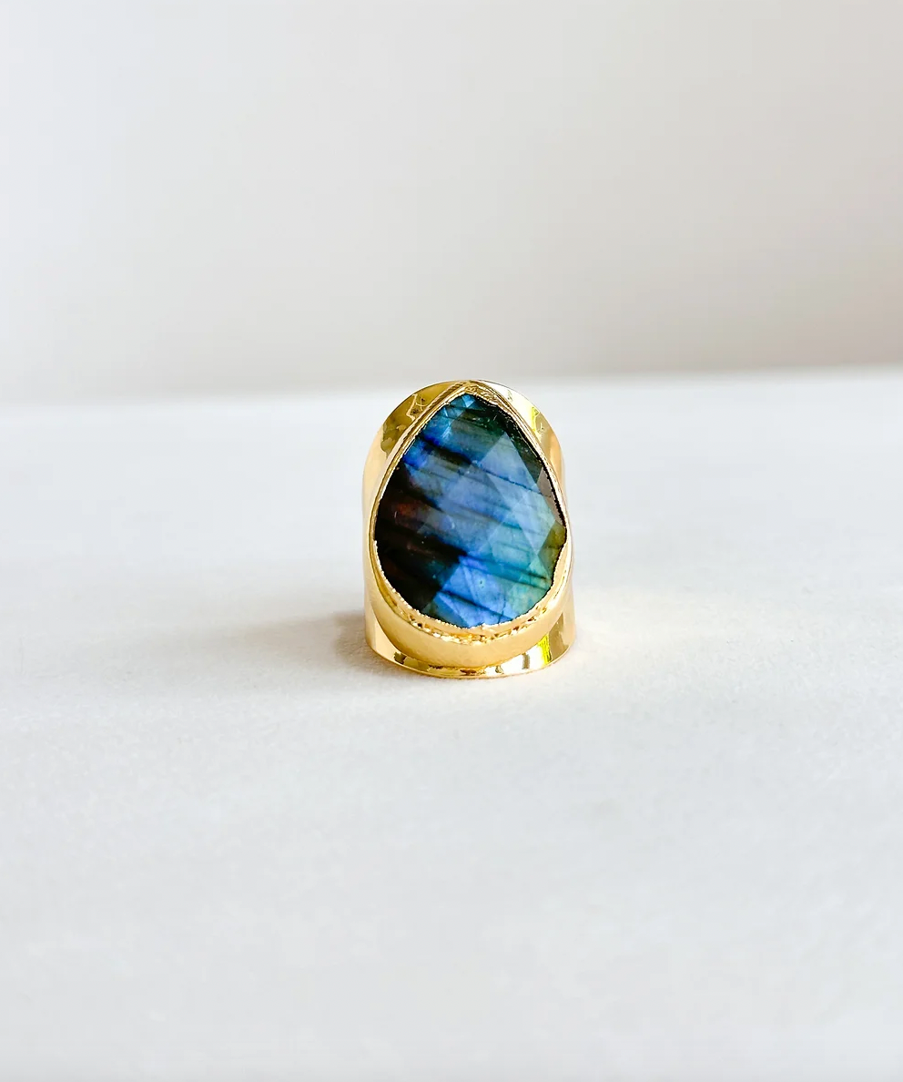 Tear Drop Labradorite Ring