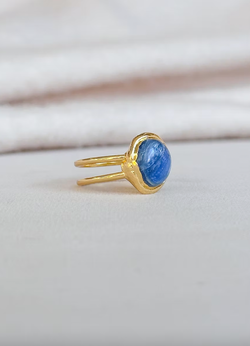 Single Blue Stone Ring