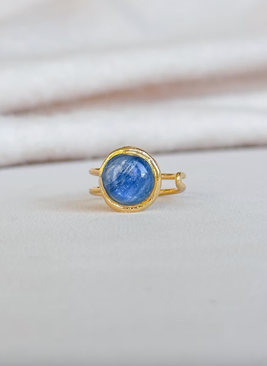 Single Blue Stone Ring