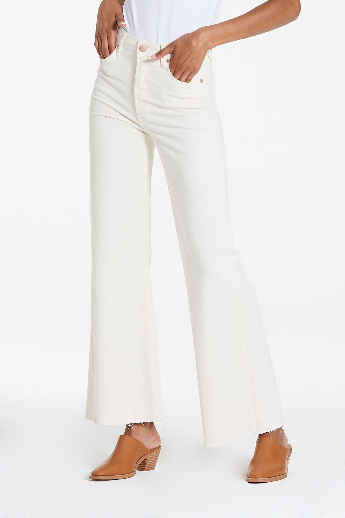 Fiona Super High Rise Wide Leg Jean- Wheat